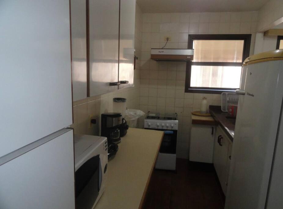 Pitangueiras Com Cadeira E Guarda-Sol Exclusivo, Limpeza Diaria, Piscina Climatizada E Wi-Fi Apartment กัวรูจา ภายนอก รูปภาพ